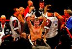 Joe Calzaghe har en rekordliste med 43 sejre i 43 kampe og har været verdensmester i ti år. 