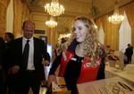 Der er gratis adgang, når Caroline Wozniacki i aften spiller en opvisningskamp i Århus. 