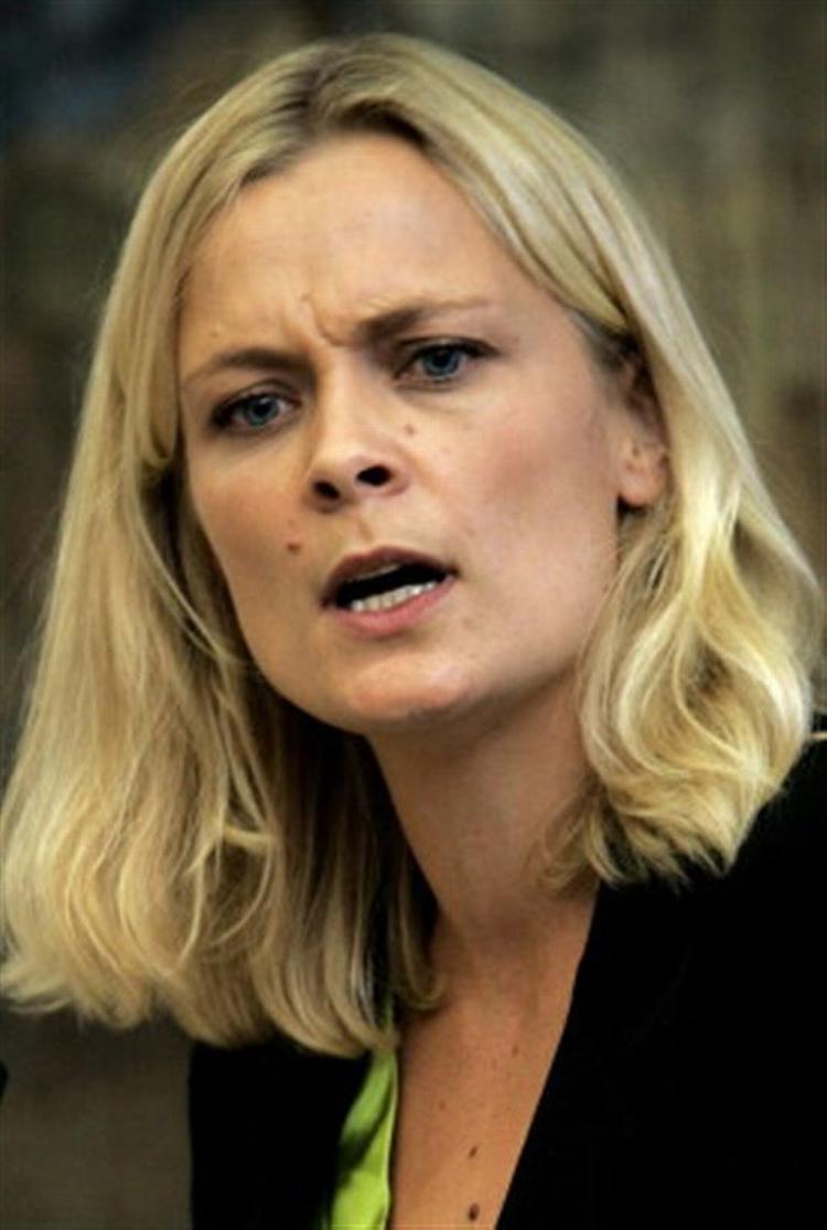 Lotte Bundsgaard under en debat i Folketinget. 