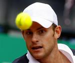 Med en sejr i to sæt over Kristian Pless er Andy Roddick klar til kvartfinalen i Østrig. 