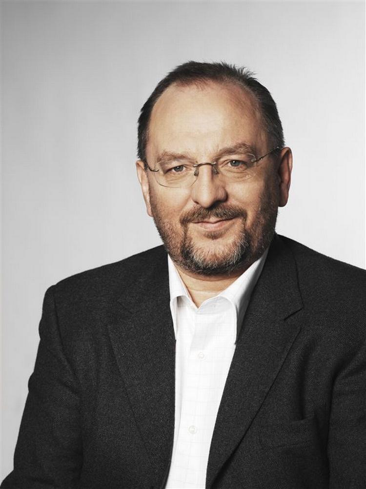 Johs. Poulsen indtræderi Det Radikale Venstres gruppeledelse. 