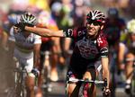 Kurt-Asle Arvesen snød Bettini i spurten 