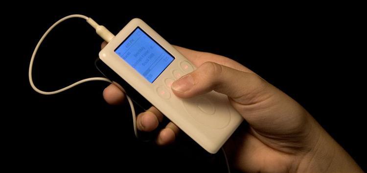 Indtil nu har iTunes-musik hængt uløseligt sammen med iPod'en. Det ændres nu. 
