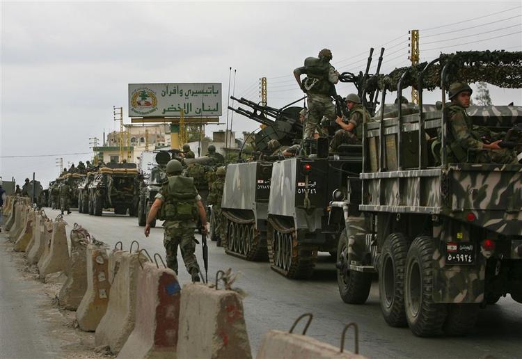 Militær opmarch i det nordlige Libanon. 