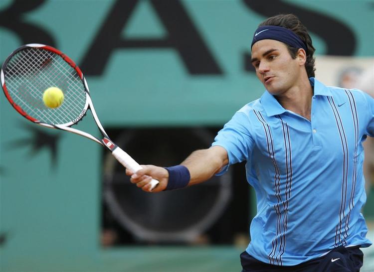Federer har fortsat kurs mod drømmefinalen mod rivalen Rafael Nadal fra Spanien. 