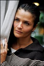 Svenskerne taber forhåbentligt i morgen aften, så Danmark kan komme til EM i 2008. Men indtil da må vi trøste os med Helena, øl og wienerbrød. 