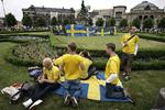 Flere svenske fans måtte se sig overfaldet af danske provokatører. De fleste kunne dog nyde København, før landskampen. 