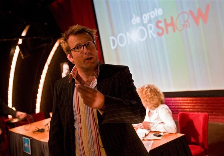 Studieværten i et hollandske fupshow afslører sandheden. 