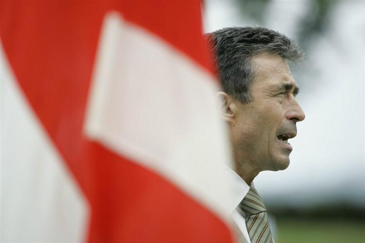 Anders Fogh Rasmussen sagde på dagens grundlovsmøde, at han ikke mener, staten skal blande sig i religiøse spørgsmål. 