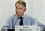 FN's repræsentant Terje Rød-Larsen gav en direkte opfordring til Danmarks udenrigsminister ved et seminarie på Dansk Institut for Internationale Studier i dag. 