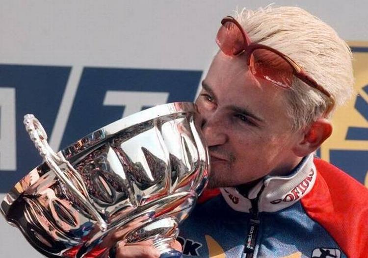 Frank Vandenbroucke vandt i 1999 det klassiske løb Liege-Bastogne-Liege. 