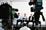 PÅ et pressemøde fortalte DBU's generalsekretær, Jim Stjerne Hansen, at Esbjerg er den eneste mulighed, hvis Danmark skal spille sine næste fire hjemmelandskampe 250 km fra Parken. 