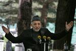 Karzai, der har været præsident siden 2001, har overlevet to attentatforsøg inden for de seneste år. 