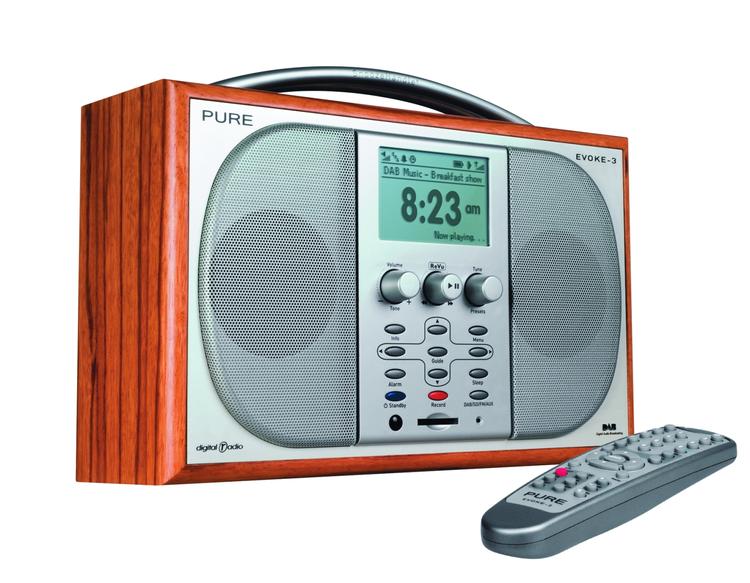 På toppen. Evoke-3 er en af topmodellerne inden for DAB-radioer: uhyggeligt mange features, men også meget stor og meget dyr. 