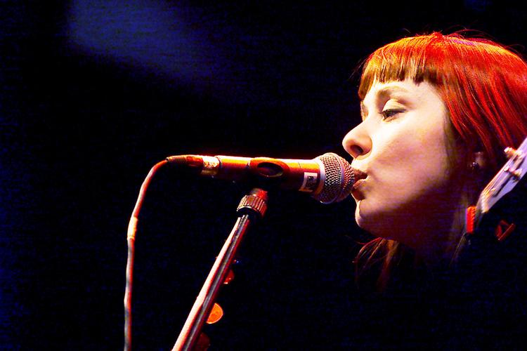 Suzanne Vega på Midtfyns Festival 2000. 