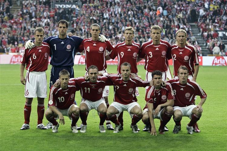 Det er slut med at spille i Parken de næste fire hjemmekampe i EM-kvalifikationen. 