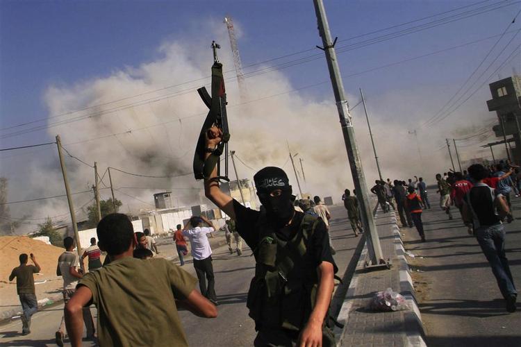 Dette billede blev taget netop som Hamas havde meddelt, at overtagelsen af Gaza var fuldført. 