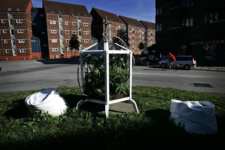 Organisationen Publik har stået bag en række kunstprojekter i det offentlige rum, her 'Hot summer of Urban Farming'. 