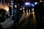Foto fra Nørrebro 4. marts, hvor svenskeren kastede en flaske mod politiet. 