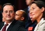 Ségoéne Royal sammen med sin tidligere samlever, formanden for det franske socialistparti Francois Hollande. 
