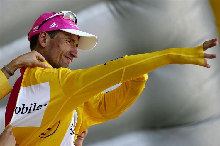 Gonchar opnåede imponerende resultater i 2006 med sejre på de to lange enkeltstarter i Tour de France, hvor han også bar førertrøjen i tre dage. 