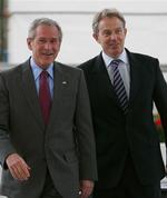 Bush vil sende Blair af sted til Mellemøsten som udsending for USA, EU, FN og Rusland. 