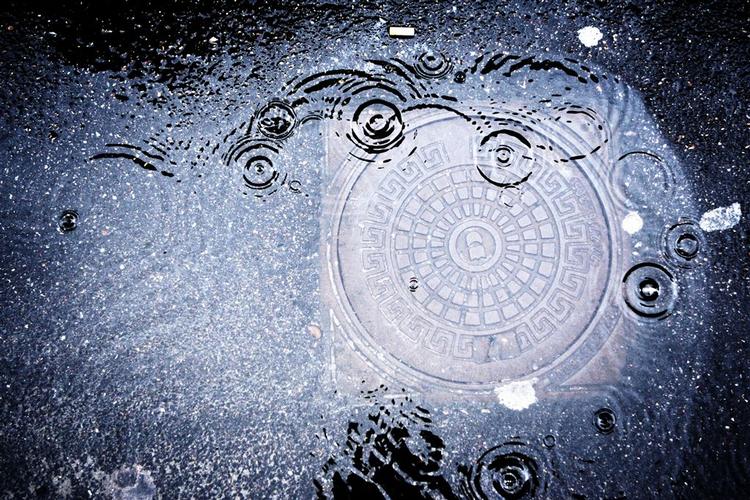 Der falder op til 50 millimeter regn på Sjælland og Lolland-Falster i nat. 