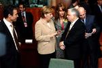 Kansler Merkel samtaler med den polske præsident Kaczinski. Til venstre statsminister Fogh. 