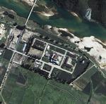 Nordkoreas fastfrosne millioner er nu overført fra USA til en bank i Rusland. Til gengæld vil nordkoreanerne lukke den omstridte atomreaktor i Yongbyon, forventes det. 