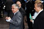 Polens præsident Lech Kaczynski (tv) er en af sejrherrerne efter EU-topmødet. Blandt andet fik polakkerne mulighed for at undslippe et led i traktaten, der sikrer borgerne lige rettigheder. 