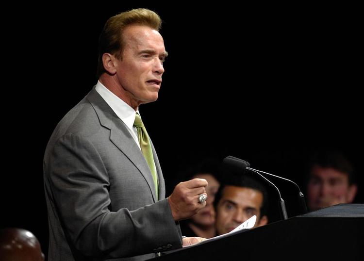 Arnold Schwarzenegger, guvernør for Californien, vil ikke vente på den amerikanske regerings tiltag i forhold til klimaændringer. 
