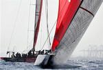 Mens det stadig så godt ud for Alinghi. Emirates endte med at vinde tredje sejlads med 25 sekunder. 