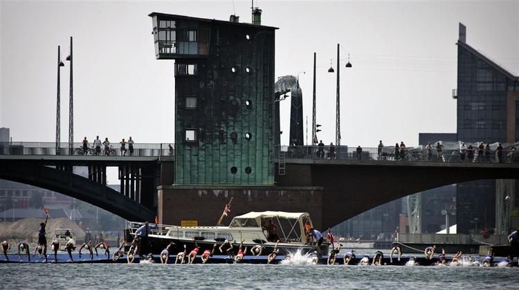 Langebro vil være lukket for trafik i weekenden på grund af EM i triatlon. 