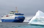 Albatros Travel håber, at højvandet får det strandede skib fri omkring klokken et i nat, dansk tid (PR-foto Albatros Travel). 