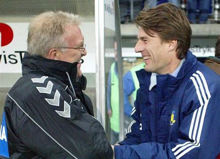Ebbe Skovdahl er ikke kun Michael Laudrups onkel - han er også en af Laudrups konkurrenter blandt de ti nominerede trænere. 