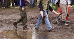 Klimaforskeren Bo Christiansen  spåede sammen med en række meteorologer, at vi ville få en rokordvarm sommer i år. Her få dage før Roskilde Festival ser vejret dog ikke særlig rekordvarmt ud. 