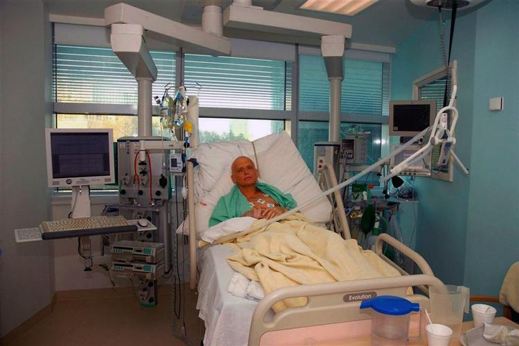 Russiske myndigheder mistænker eksil-forretningsmand for Litvinenko-drab. 