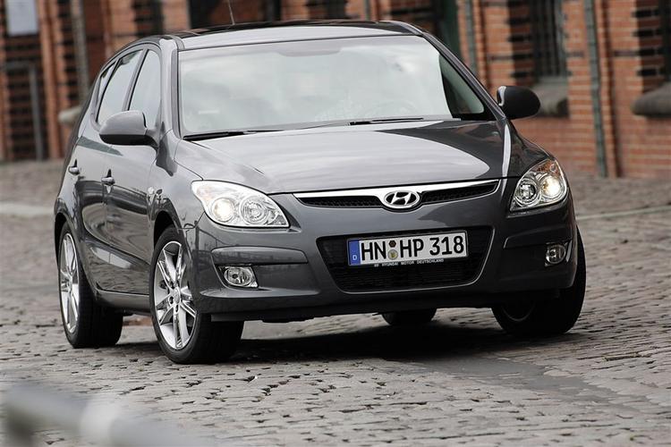 Hyundai i30 - ny koreaner, der er klar i Danmark 1. september. 