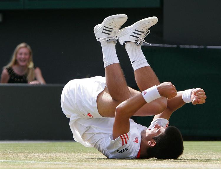 Fjerdeseedede Djokovic jubler efter den sidste bold mod Baghdatis. Serberen har spilleet fem tiebreaks i de to seneste kampe og vundet de fire - han er cool. 