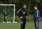 Morten Skoubo(t.v.) sammen med Michael Laudrup fra deres tid i Brøndby. Angriberen forudser, at hans tidligere chef vil få succes i Spanien. 