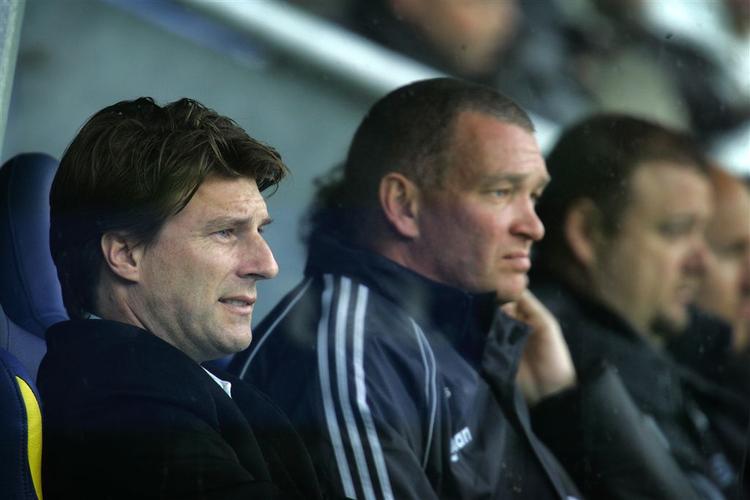 Michael Laudrup og John 'Faxe' Jensen forhandler videre, men ikke med Huelva, der i dag har fået et afslag. 