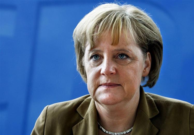 Kansler Angela Merkel vil beskytte europæiske virksomheder mod strategiske opkøb østfra (arkivfoto) 