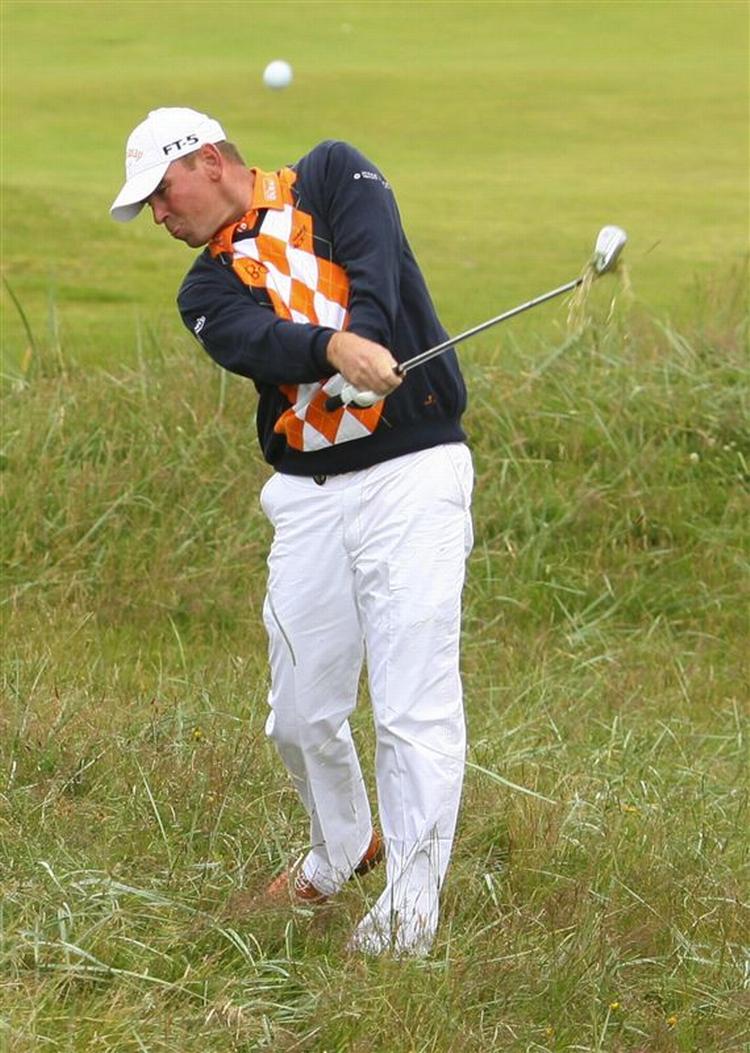 Thomas Bjørn i aktion på andet hul under tredje runde af British Open. 