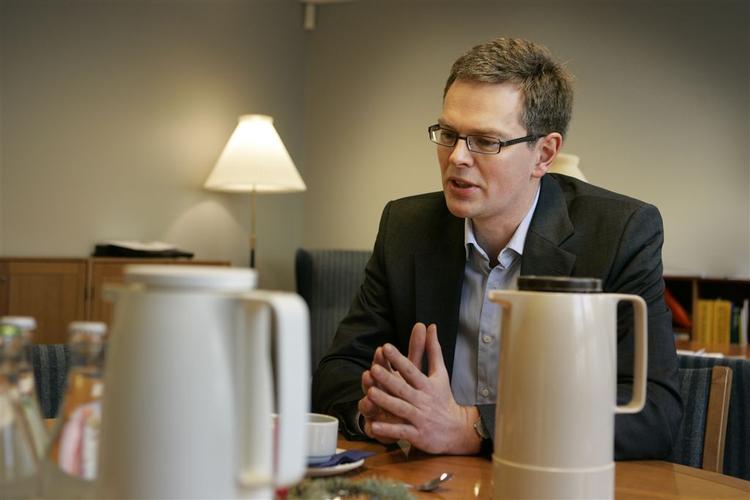 Forbrugerombudsmanden, Henrik Saugmandsgaard Øe vil kigge det brogede marked for udlån til danskerne nærmere i sømmene. 