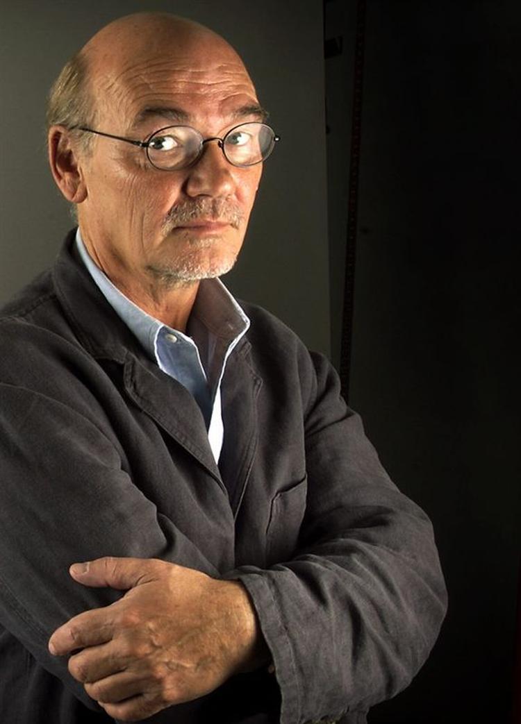 Jørn Mader har kommenteret Tour de France for TV 2 i mange år med stor begejsting. Men der er kommet loft over begejstringen med de mange dopingskandaler og -mistanker. 