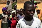 Anas Mustapha på 14 år var iblandt de 200 børn, der i 1996 modtog den omdiskuterede forsøgsmedicin fra Pfizer. 