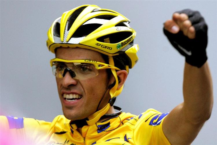 Spanske Alberto Contador efter sejren i Tour de France. Siden har han været forfulgt af dopingrygter. 