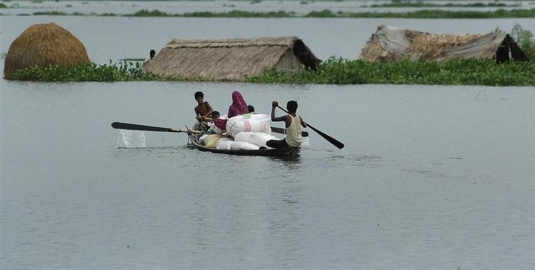 Indbyggere i landsbyen Kurihamari i delstaten Assam. 