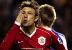 Hvis Gabriel Heinze får lov til at skifte til Liverpool, så bliver han den første spiller i 43 år der tager turen fra Manchester til Liverpool. Phil Chisnall gjorde det senest -  i 1964. 
