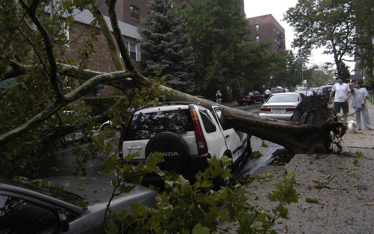 Skypumpe hærgede i Brooklyn under New York-uvejr. 